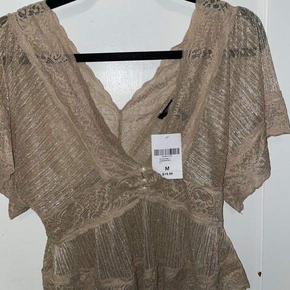 FOREVER 21 TOP - Picture 3 of 3